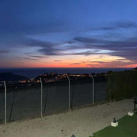La Vista Al Mar * 아로나