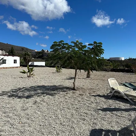 La Vista Al Mar